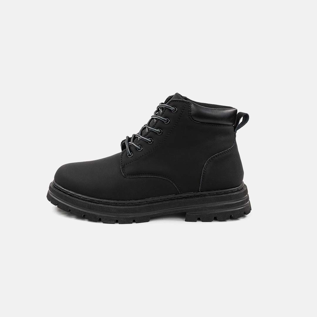 Męskie buty podwyższające z niewidocznym podniesieniem i skandynawskim designem