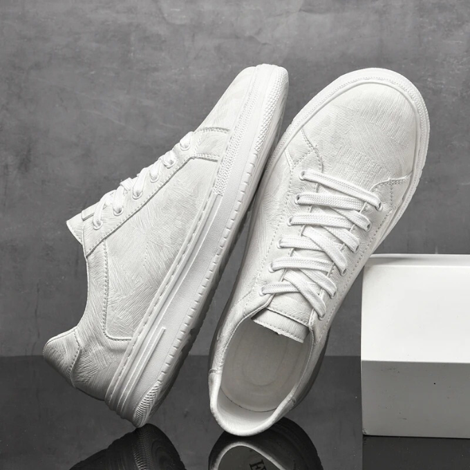 Męskie sneakersy z przeszyciami na cholewce i schludnym, wyprofilowanym kształtem