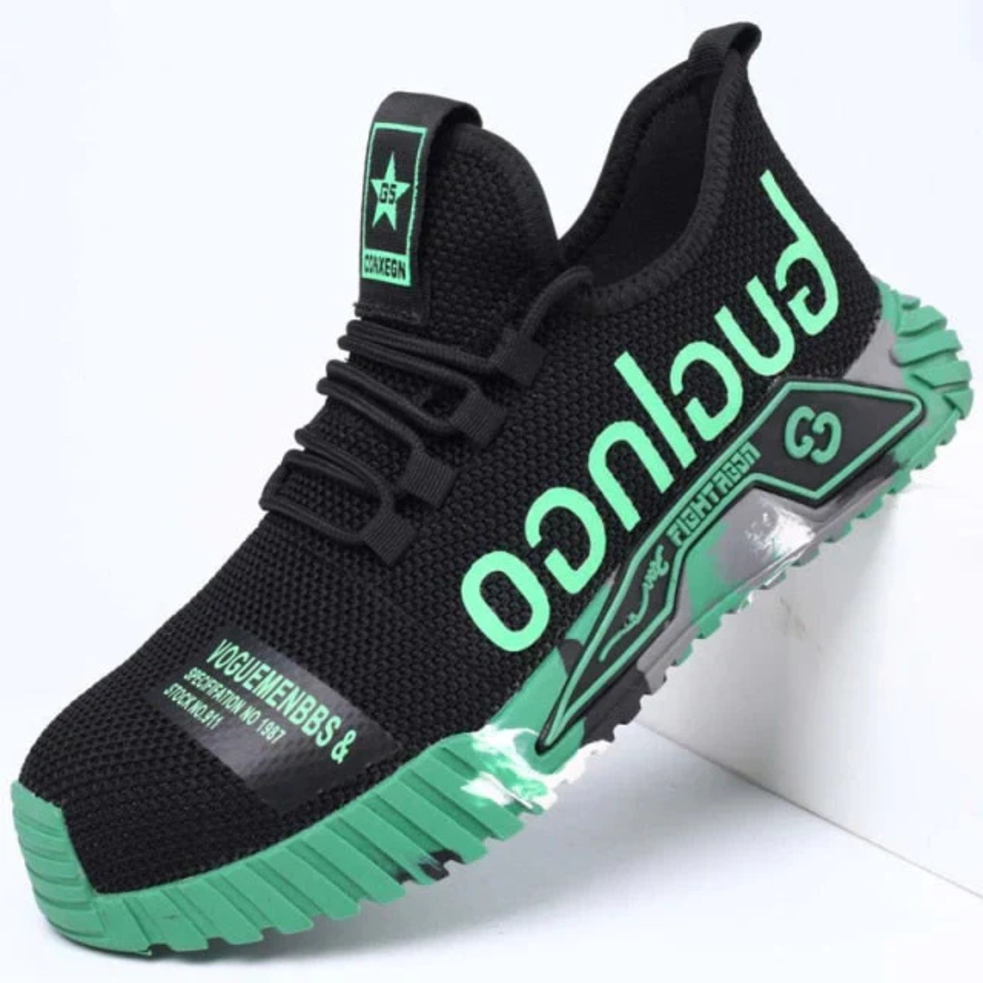 Męskie sportowe sneakersy z przewiewną cholewką i antypoślizgową podeszwą
