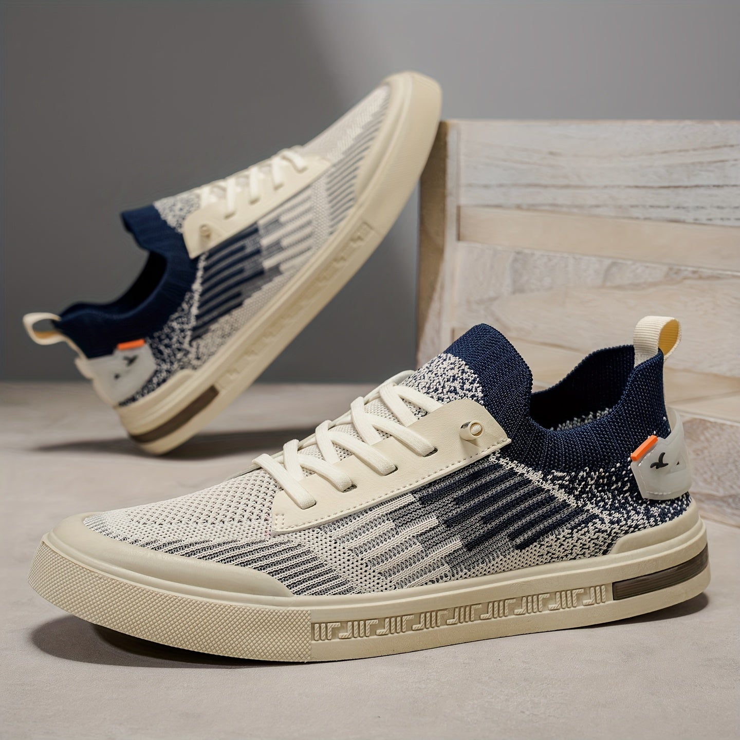 Męskie sneakersy dzianinowe z dwukolorowym designem i wkładką EVA