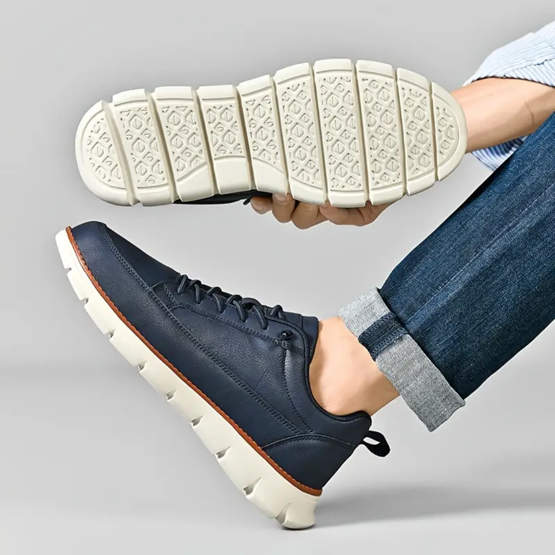 Męskie Sneakersy Niskie z Gładką Cholewką, Sznurowaniem i Elastyczną Podeszwą