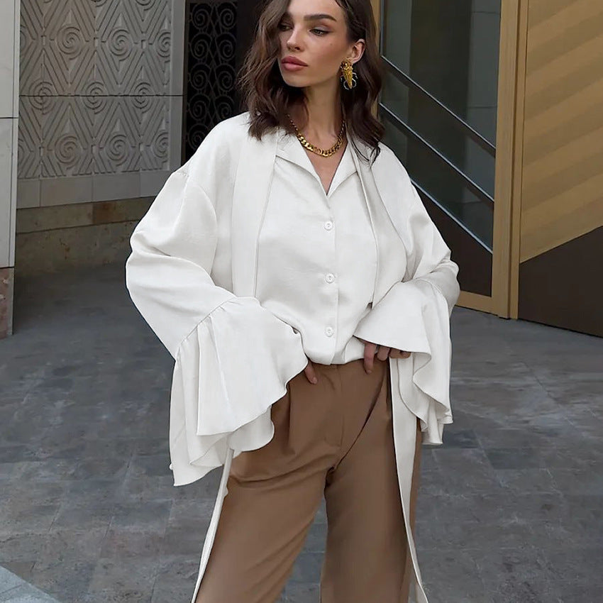 Damska Wiosenna Bluzka Satynowa z Wiązaniem Falbanami i Rękawami Dzwonowymi