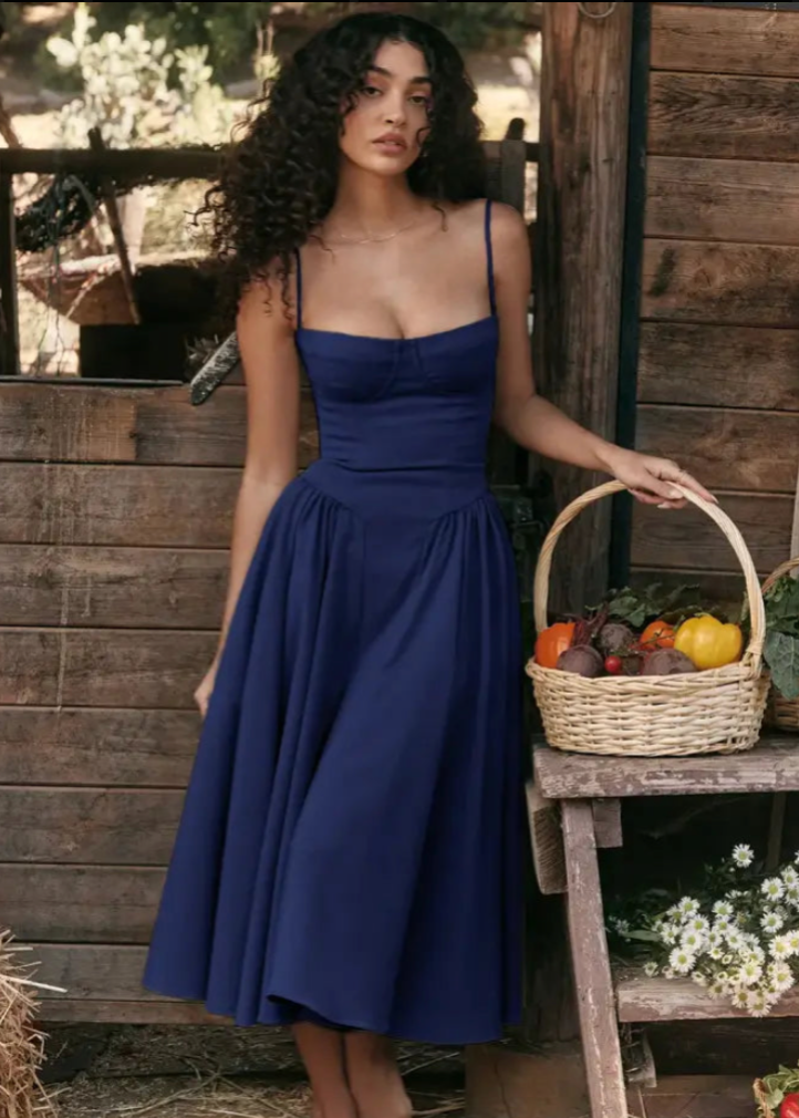 Damska Wiosenna Sukienka Midi Bez Ramiączek z Opadającą