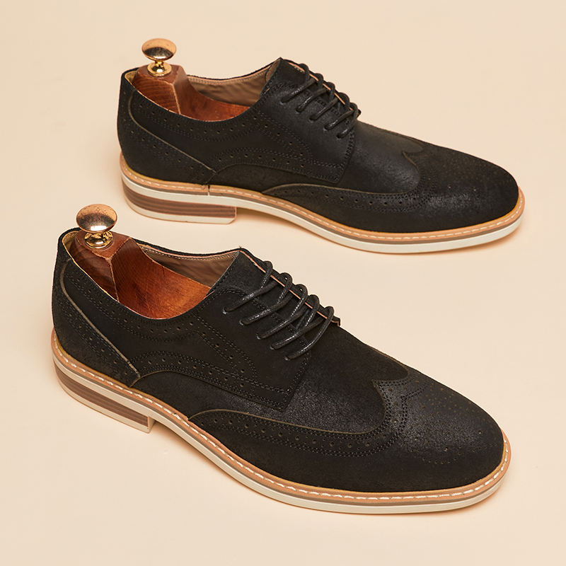 Męskie buty sznurowane z wzorem wingtip i perforacjami brogue