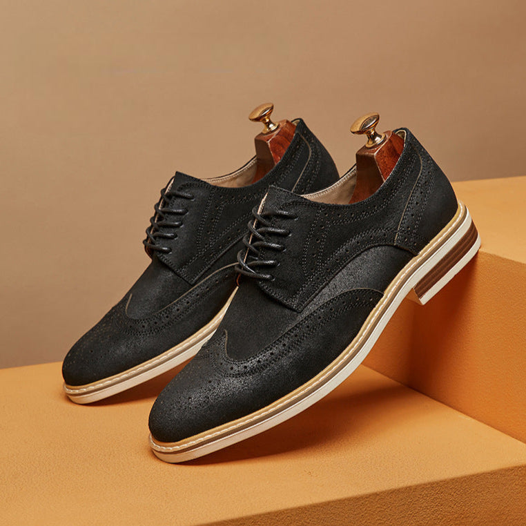 Męskie buty sznurowane z wzorem wingtip i perforacjami brogue