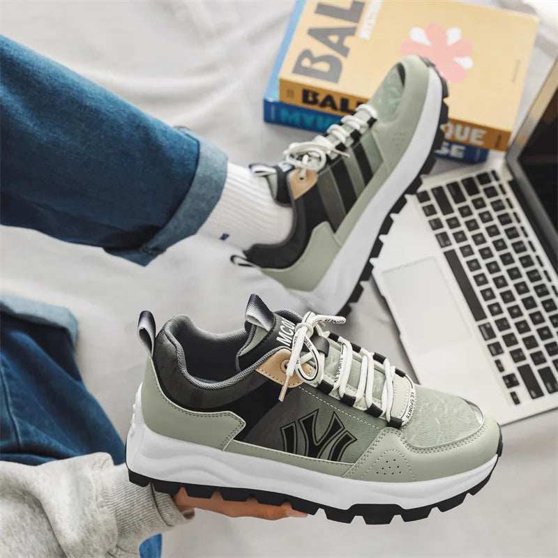 Męskie sneakersy z amortyzowaną wkładką i trwałą podeszwą zewnętrzną