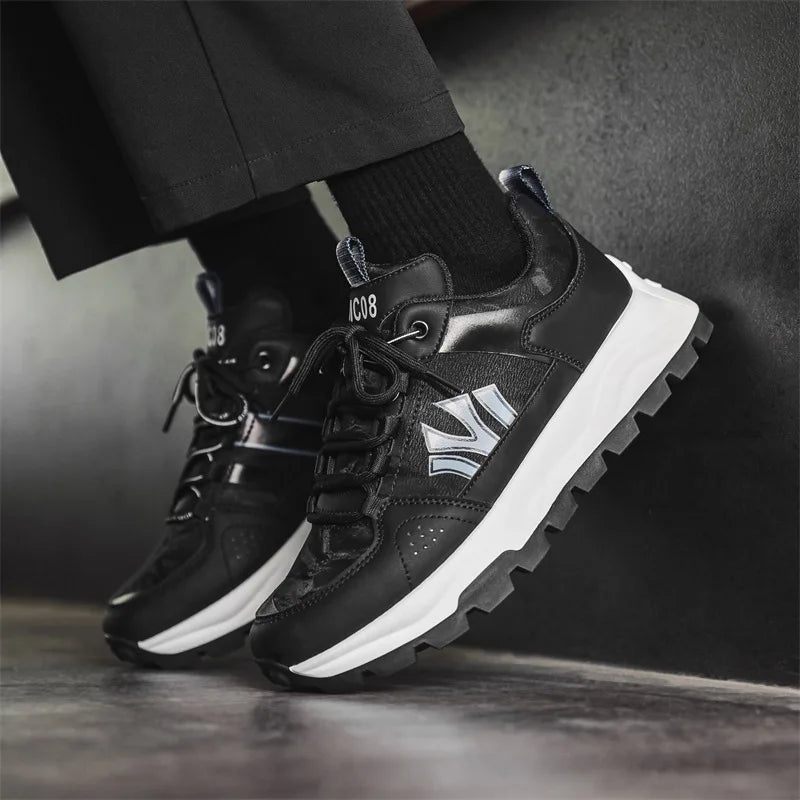 Męskie sneakersy z amortyzowaną wkładką i trwałą podeszwą zewnętrzną