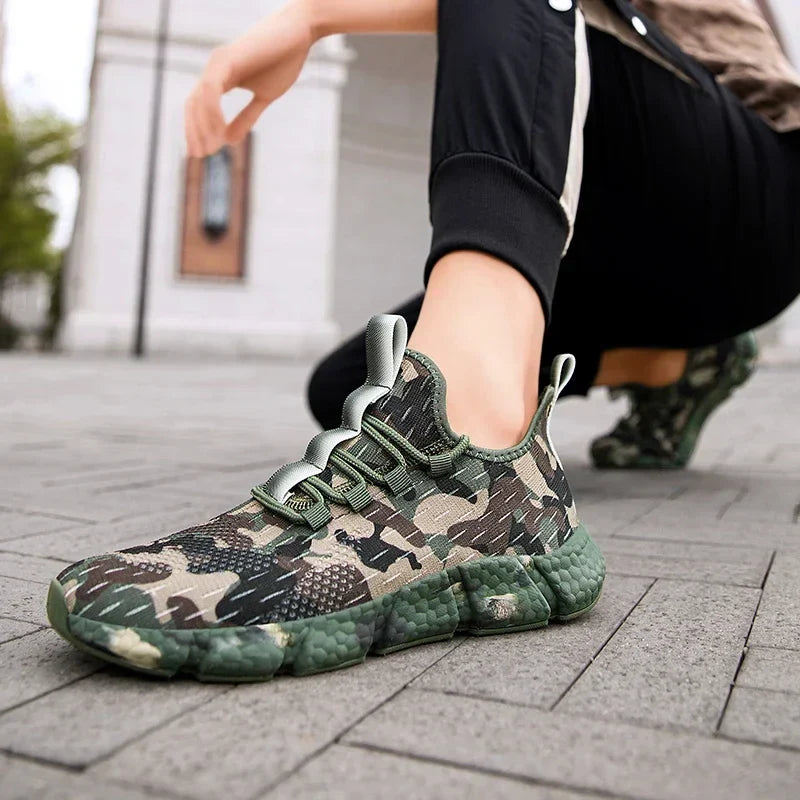 Męskie Sneakersy z Oddychającą Siateczką, Wzorem Moro i Grubą Podeszwą