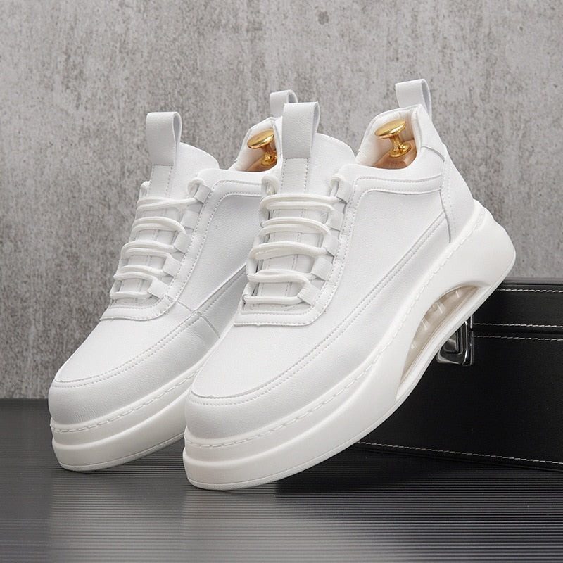 Męskie sneakersy z grubą podeszwą i sznurowaniem