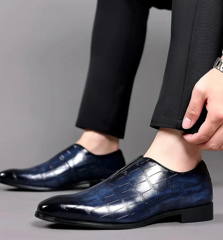 Męskie loafersy o gładkim designie z wyściełaną wkładką