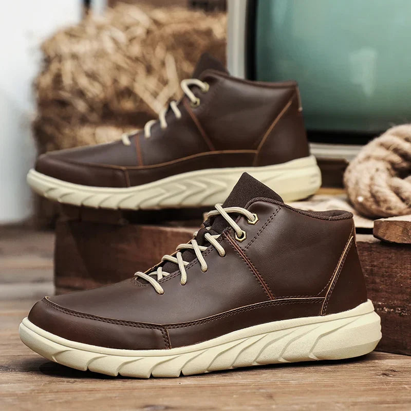Męskie sneakersy typu high-top z wyściełaną wkładką i antypoślizgową podeszwą