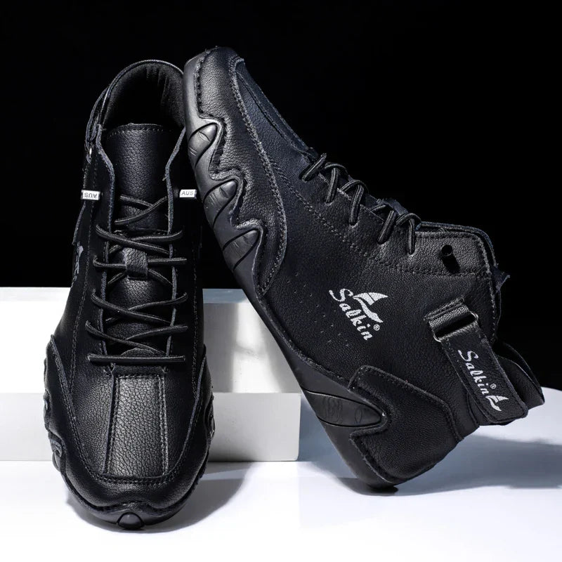 Męskie buty typu high-top z falistą podeszwą i przeszyciami