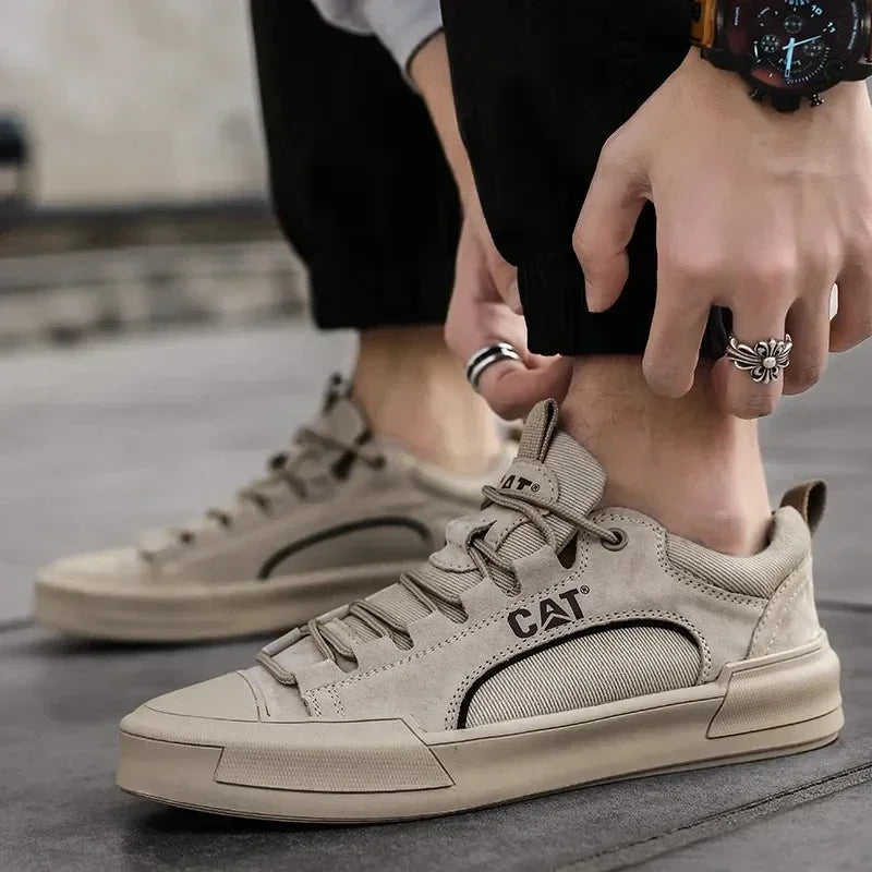 Męskie sneakersy z oddychającymi wstawkami i wytrzymałą podeszwą