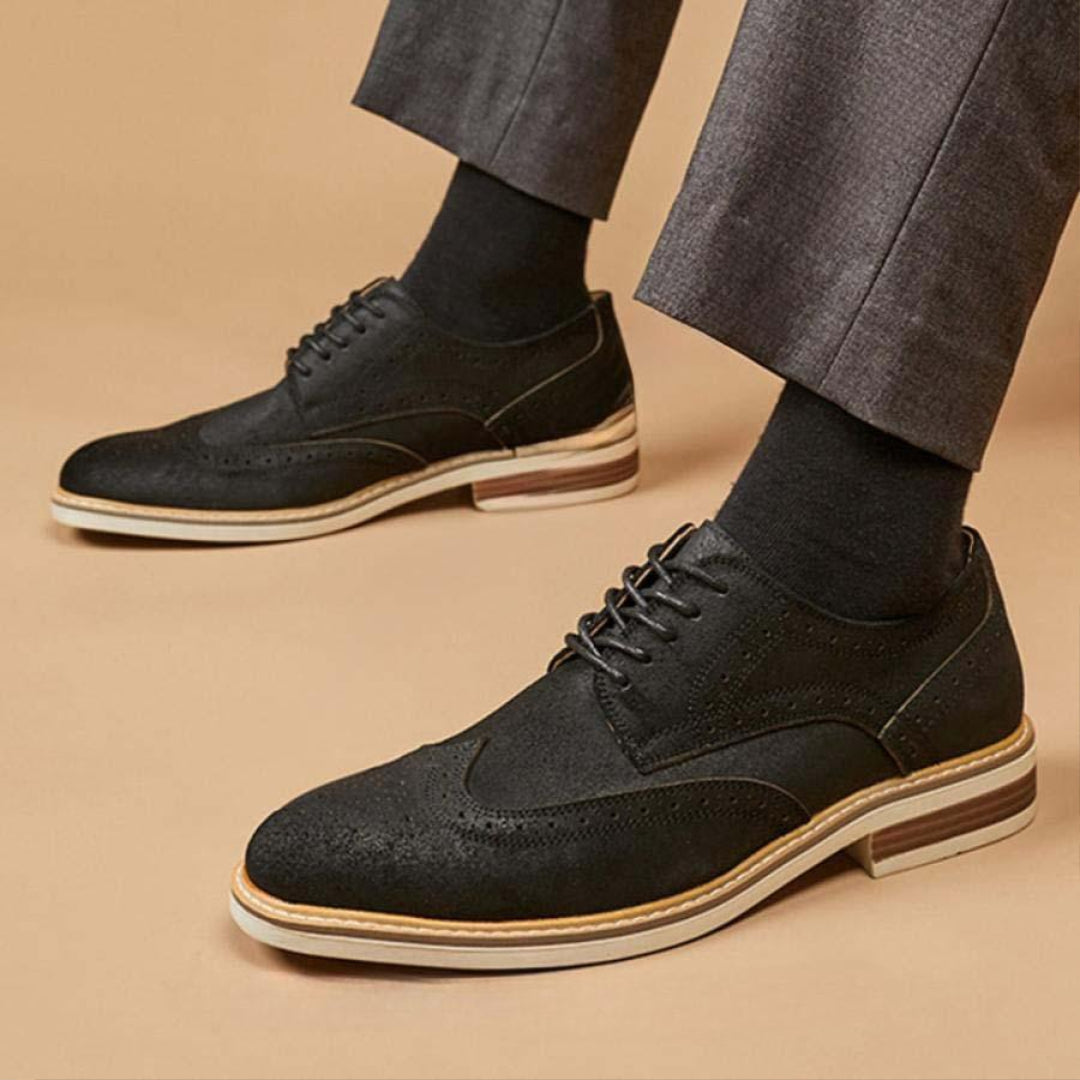 Męskie buty sznurowane z wzorem wingtip i perforacjami brogue