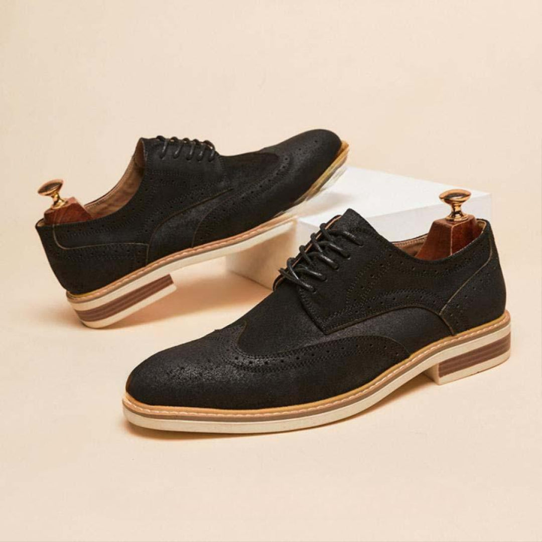Męskie buty sznurowane z wzorem wingtip i perforacjami brogue